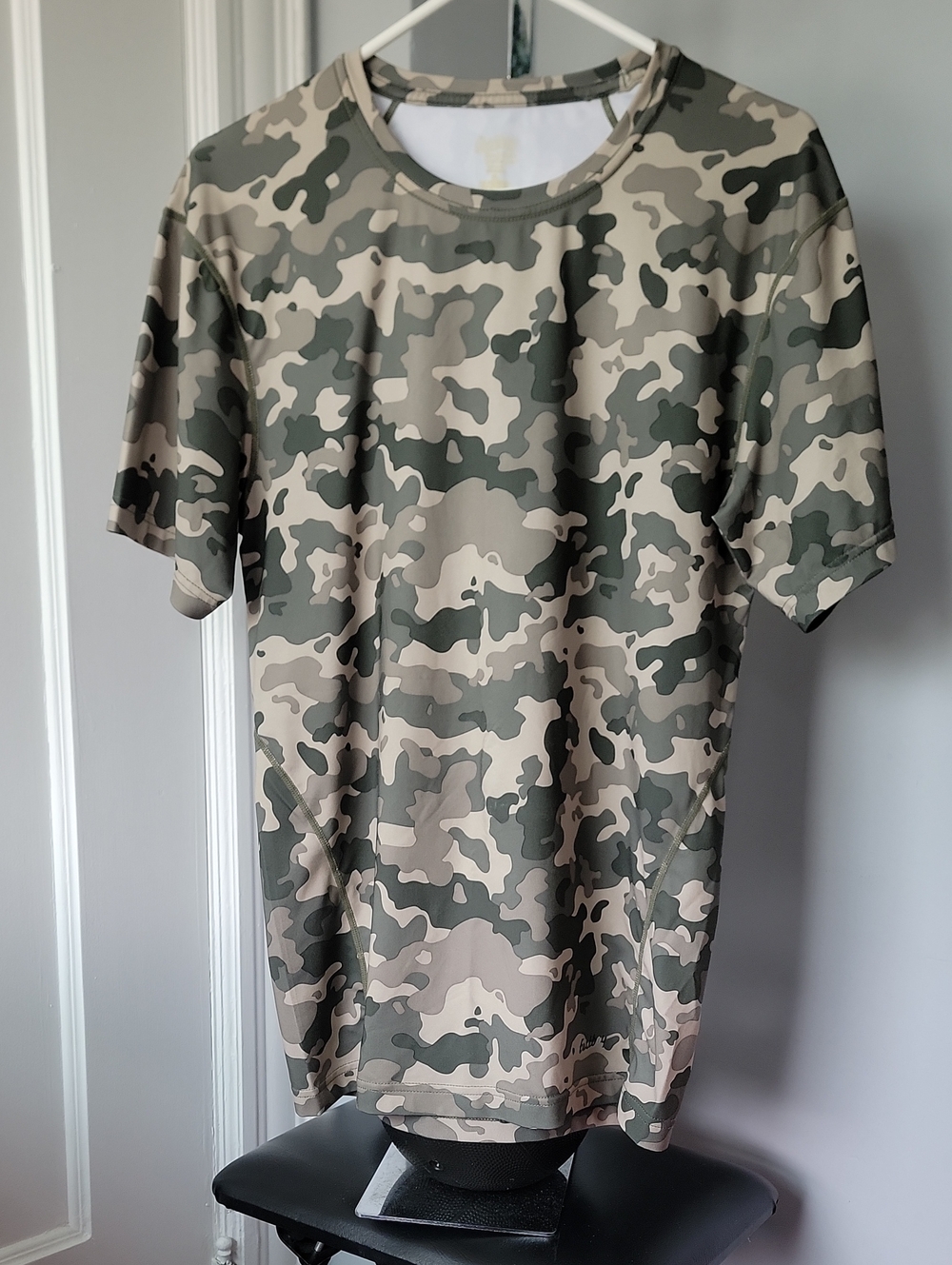 Vintage Eastbay GreennCamo T shirt Sz XL